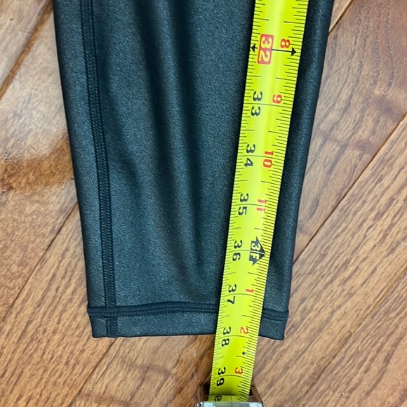 Athleta Elation Ultra High Rise Shimmer Tight Size Medium Tall - Picture 16 of 16